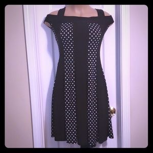 Cold shoulder.polka dot dress